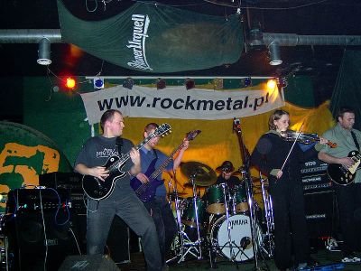 Indukti - koncert: VI urodziny rockmetal.pl, dzień pierwszy, Warszawa 'Paragraf 51' 19.02.2003