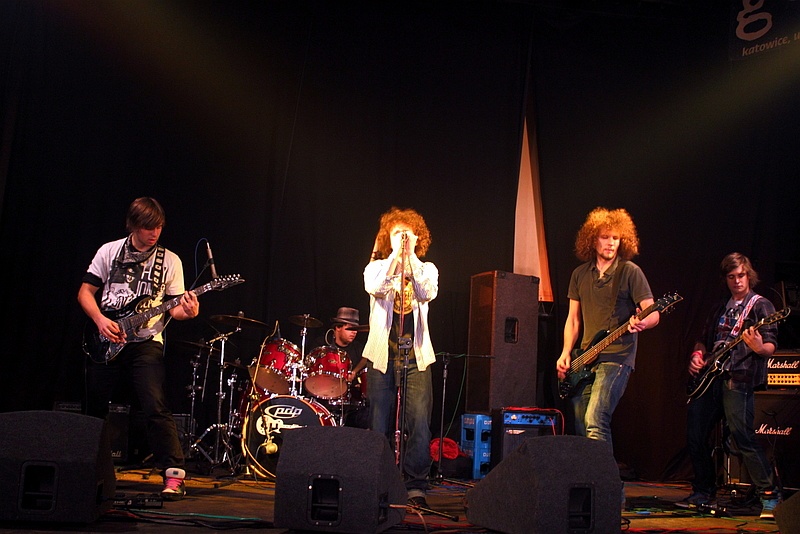 Outline - koncert: Outline, Katowice 'Gugalander' 5.12.2010