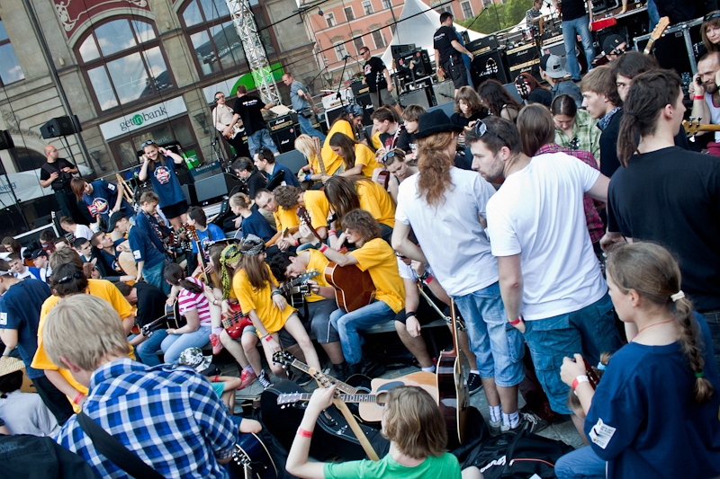 koncert: Gitarowy rekord Guinnessa ('Thanks Jimi Festival 2012'), Wrocław 'Wyspa Słodowa' 1.05.2012