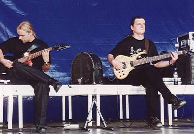 Closterkeller - koncert: Castle Party 2002: dzień drugi, Bolków 'Zamek' 28.07.2002