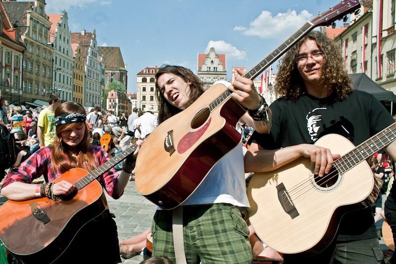 koncert: Gitarowy rekord Guinnessa ('Thanks Jimi Festival 2012'), Wrocław 'Wyspa Słodowa' 1.05.2012