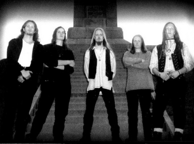 Einherjer (od lewej do prawej: Stein Sund, Audun Wold, Frode Glesnes, Rune Bjelland i Gerhard Storesund), materiały prasowe Einherjer (od lewej do prawej: Stein Sund, Audun Wold, Frode Glesnes, Rune Bjelland i Gerhard Storesund), materiały prasowe