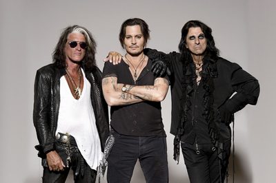 Hollywood Vampires (od lewej do prawej: Joe Perry, Johnny Depp i Alice Cooper), materiały prasowe