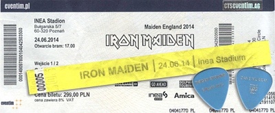 Iron Maiden, gadżety koncertowe, Poznań 24.06.2014, fot. Mikele Janicjusz