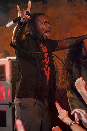 Sepultura, Wrocław 17.08.2010, fot. Krzysztof Zatycki